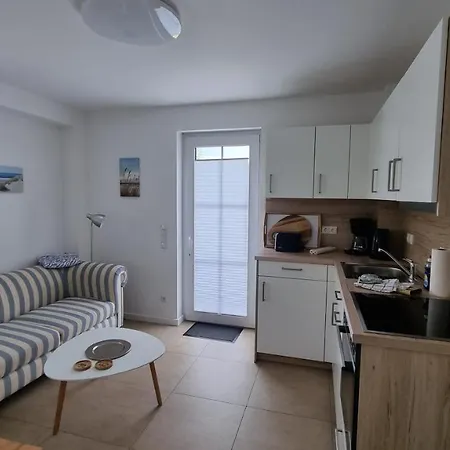 Ferienwohnung Rugen 2, 108, Insel Rugen Alt Reddevitz