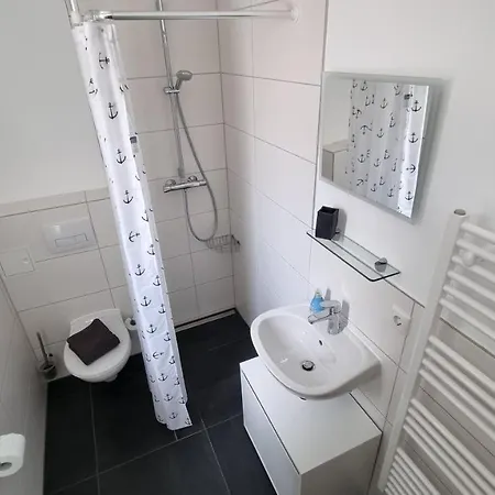 Apartment Ferienwohnung Rugen 2, 108, Insel Rugen Alt Reddevitz